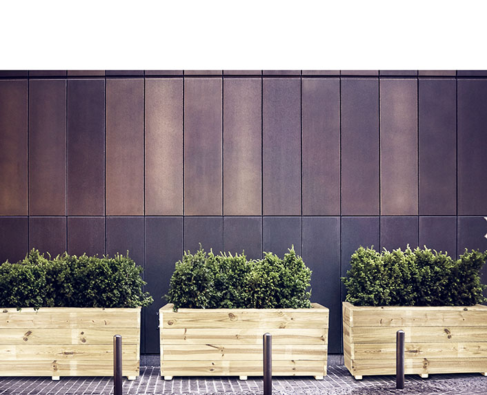 Grandes jardineras de madera para interior y exterior 