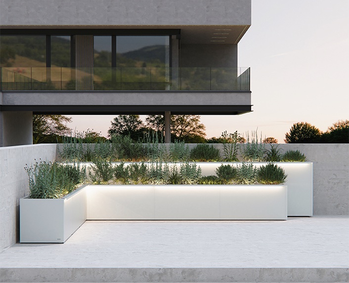 Jardineras modulares metálicas para composiciones a medida 