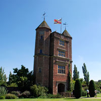 La Tower Lawn 